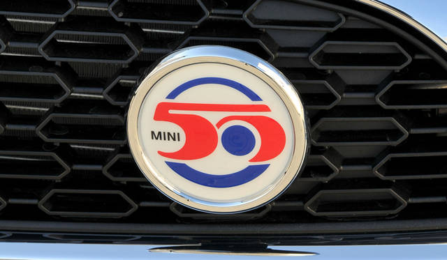 <strong>MINI｜ミニ</strong>　MINI Cooper SD Clubman｜クーパー SD クラブマン