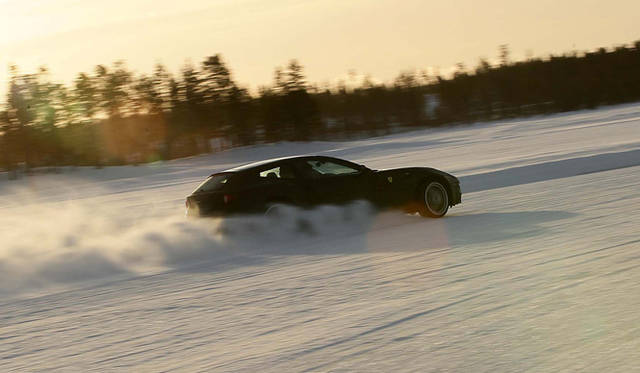 <strong>Ferrari Four（FF）｜フェラーリ フォー（FF）</strong>