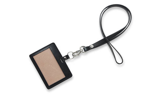 　仕事場で欠かせないIDケースもスタイリッシュなデザインをピックアップ！　IDケース 1万1550円