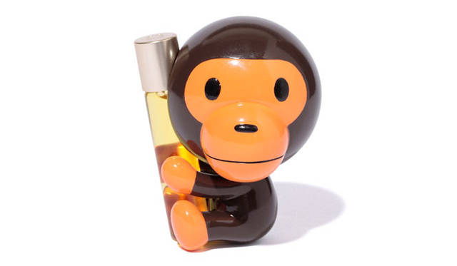 <strong>uka ネイルオイル</strong>　 「ABS卓上型 ベイビーマイロ®ホルダー & ウカネイルオイルニゴーニゴー」