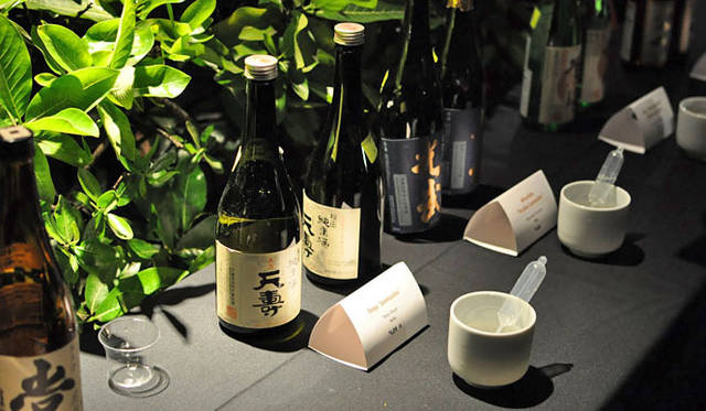 <strong>きき酒師チズコ｜日本酒ソムリエ</strong>　国際酒会が主催する日本酒イベント「Joy of Sake Honolulu」の様子