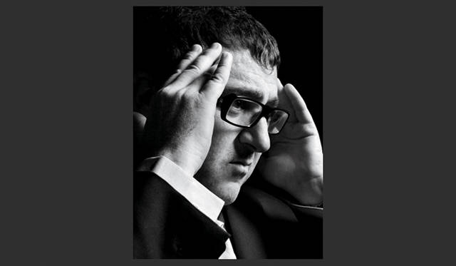 <strong>LANVIN｜ランバン</strong> ランバンのアーティスティック・ディレクター、アルベール・エルバス。