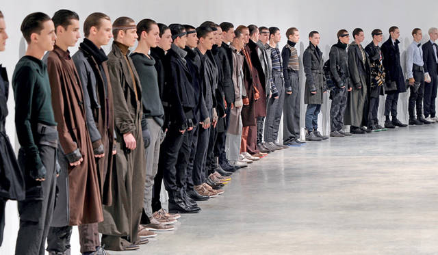 <strong>LANVIN｜ランバン</strong> ルカ・オッセンドライバーが手がけた、ランバン・メンズ2010/11秋冬コレクションより。