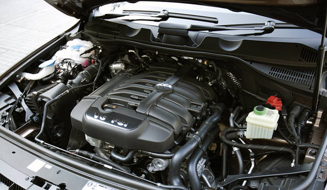 <strong>Volkswagen Touareg V6｜フォルクスワーゲン トゥアレグ V6</strong>　3.6リッター V6 FSIエンジン