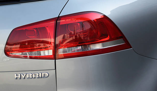 <strong>Volkswagen Touareg Hybrid｜フォルクスワーゲン トゥアレグ ハイブリッド</strong>