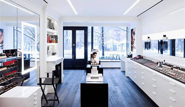 <strong>NARS｜ナーズ</strong>　『NARS Boutique』