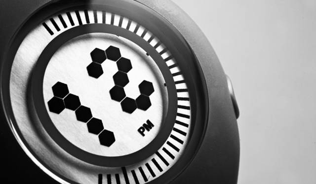 <strong>NOOKA｜ヌーカ</strong>　カリム・ラシッドとのコラボレーションウォッチ「Yogurt」