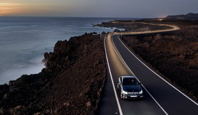 <strong>Mercedes-Benz C-Class Coupe｜メルセデス・ベンツCクラスクーペ</strong>