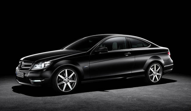 <strong>Mercedes-Benz C-Class Coupe｜メルセデス・ベンツCクラスクーペ</strong>