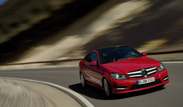<strong>Mercedes-Benz C-Class Coupe｜メルセデス・ベンツCクラスクーペ</strong>