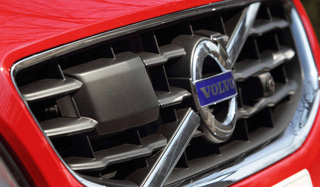 <strong>VOLVO S60｜ボルボ S60</strong>　S60 DRIVe