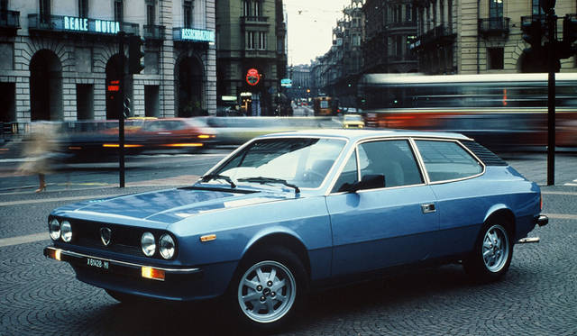 <strong>LANCIA BETA HPE｜ランチア ベータ HPE</strong>