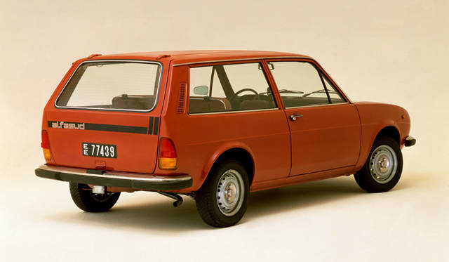 <strong>ALFA ROMEO ALFASUD Giardinetta｜アルファロメオ アルファスッド ジャルディネッタ</strong>