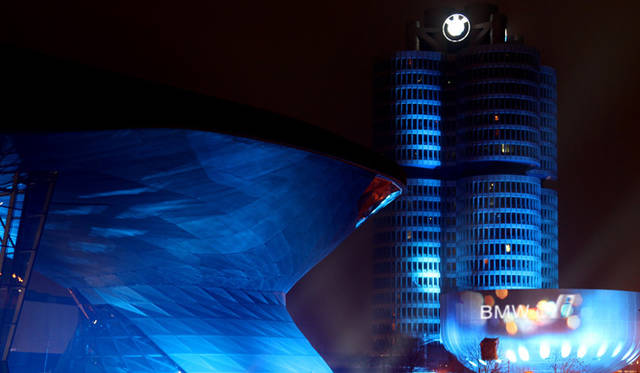 <strong>BMW i｜ビー・エム・ダブリュー i</strong>