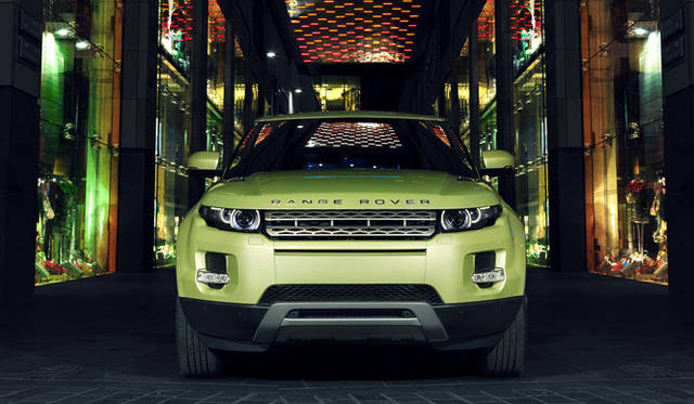 <strong>RANGE ROVER EVOQUE｜レンジローバー イヴォーク</strong>