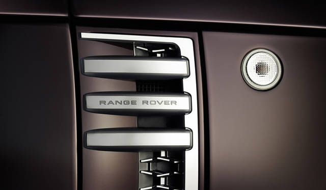 <strong>RANGE ROVER AUTOBIOGRAPHY ULTIMATE EDITION｜レンジローバー・オートバイオグラフィ・アルティメットエディション</strong>