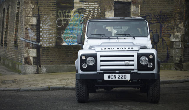 <strong>LAND ROVER 2011 DEFFENDER LIMITED EDITION｜ディスカバリー4リミテッドエディション</strong>