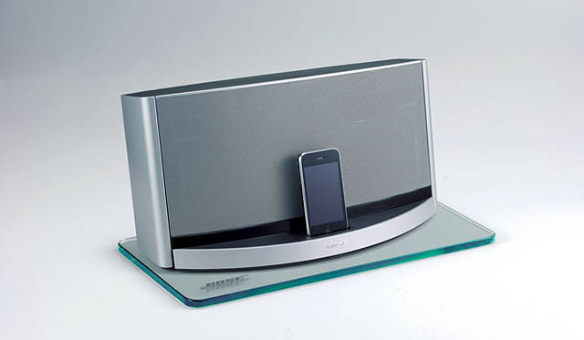 <strong>BOSE｜ボーズ</strong>　SoundDock® systems購入で「専用ガラス台座」プレゼント