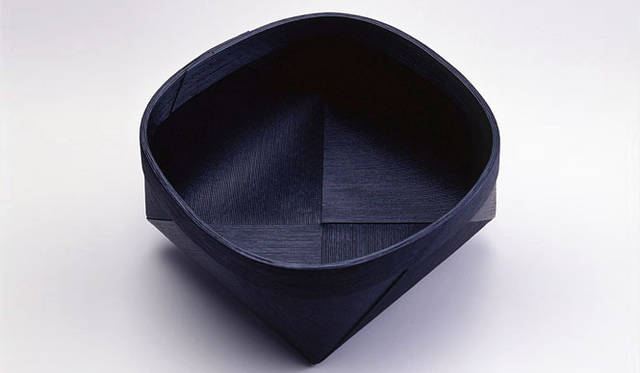 <strong>「fresco」グラスデザインワークショップ</strong>　「Studio GALA」主宰 小林良一氏の作品