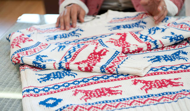 <strong>TOMORROWLAND｜トゥモローランド</strong>　「ANNAPURNA」ローゲージニット5万7750円（トゥモローランド） 