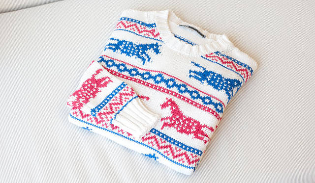 <strong>TOMORROWLAND｜トゥモローランド</strong>　「ANNAPURNA」ローゲージニット5万7750円（トゥモローランド） 