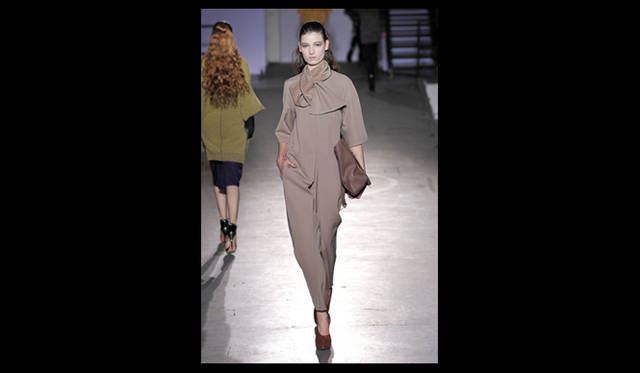 <strong>3.1 Phillip Lim｜スリーワン フィリップ リム</strong> 　2011年秋冬コレクション速報　 ©FIRST view
