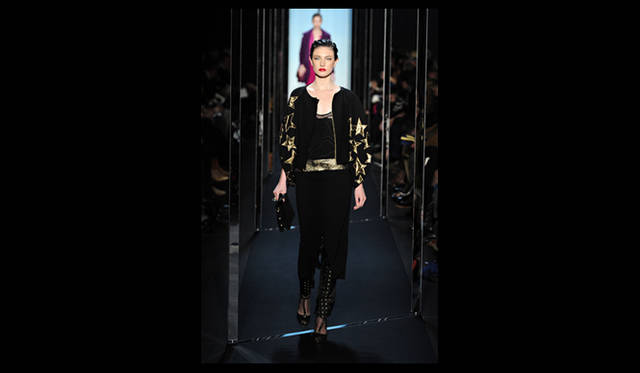 <strong>DIANE VON FURSTENBERG｜ダイアン フォン ファステンバーグ</strong> 2011年秋冬コレクション速報