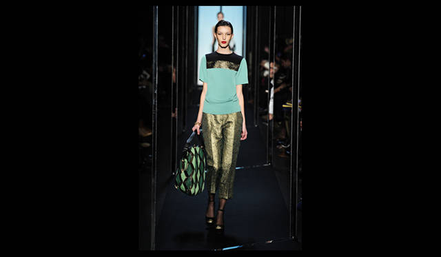 <strong>DIANE VON FURSTENBERG｜ダイアン フォン ファステンバーグ</strong> 2011年秋冬コレクション速報