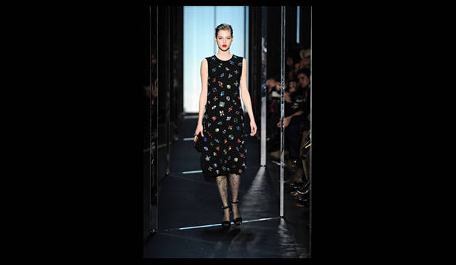 <strong>DIANE VON FURSTENBERG｜ダイアン フォン ファステンバーグ</strong> 2011年秋冬コレクション速報