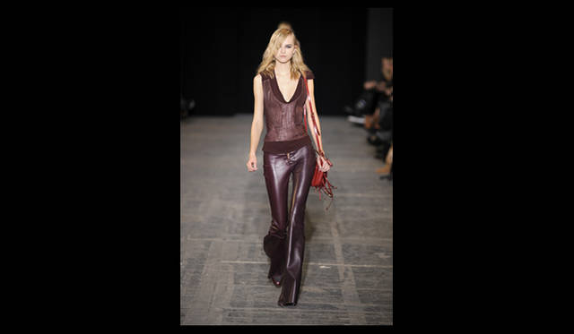 <strong>DIESEL BLACK GOLD｜ディーゼルブラックゴールド</strong> 2011年秋冬コレクション速報