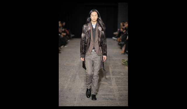 <strong>DIESEL BLACK GOLD｜ディーゼルブラックゴールド</strong> 2011年秋冬コレクション速報