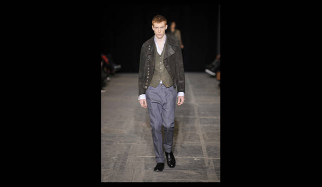 <strong>DIESEL BLACK GOLD｜ディーゼルブラックゴールド</strong> 2011年秋冬コレクション速報