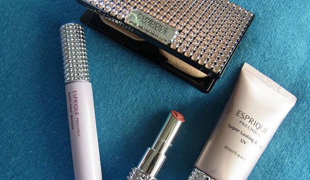 <strong>SAKURA｜第10回 軽やかにスキントーン</strong>　「エスプリーク」 “プレシャス スーパーラスティング ベース UV”