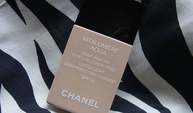 <strong>SAKURA｜第10回 軽やかにスキントーン</strong>　「シャネル」 “ヴィタルミエール アクア”