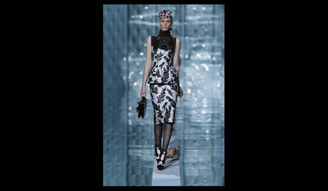 <strong>MARC JACOBS｜マーク ジェイコブス</strong> 2011年秋冬コレクション速報