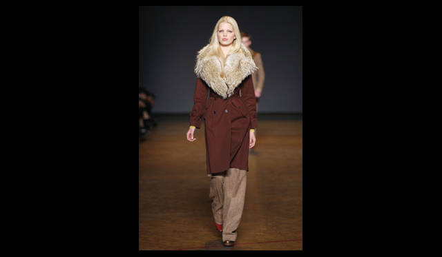 <strong>MARC BY MARC JACOBS｜マーク バイ マーク ジェイコブス</strong> 2011年秋冬コレクション速報
