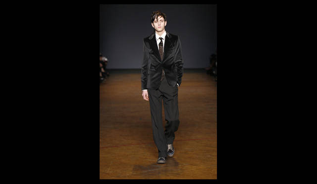 <strong>MARC BY MARC JACOBS｜マーク バイ マーク ジェイコブス</strong> 2011年秋冬コレクション速報