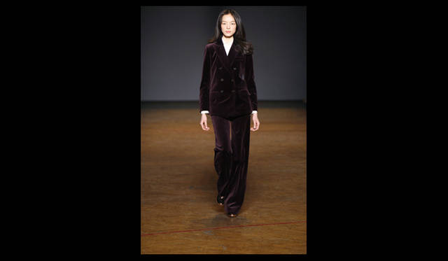<strong>MARC BY MARC JACOBS｜マーク バイ マーク ジェイコブス</strong> 2011年秋冬コレクション速報