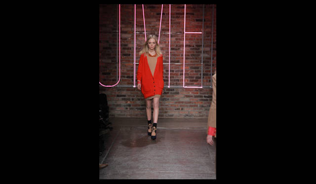 <strong>DKNY</strong> 2011年秋冬コレクション速報