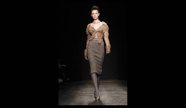 <strong>DONNA KARAN NEW YORK｜ダナ キャラン ニューヨーク</strong> 2011年秋冬コレクション速報