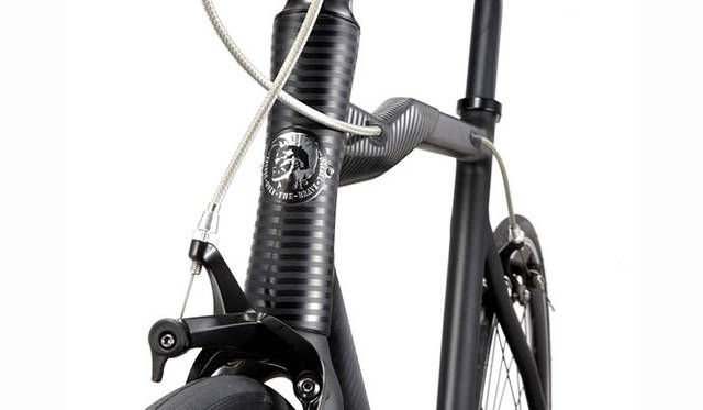 <strong>DIESEL｜ディーゼル</strong>　ディーゼル×ピナレロのコラボレーションバイク「Only The Brave」