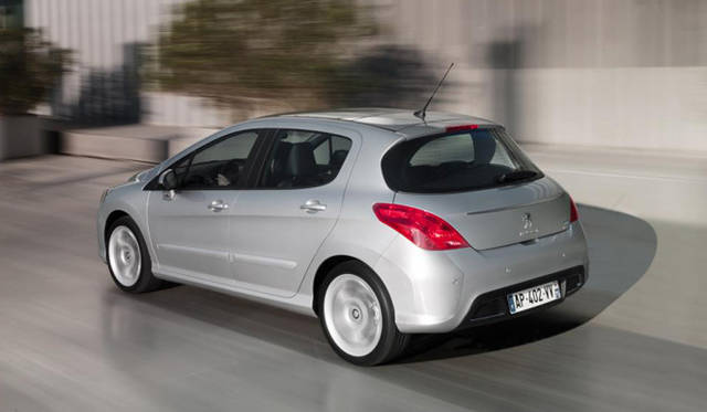 <strong>PEUGEOT 308｜プジョー 308</strong>