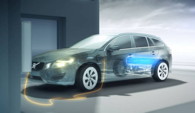 <strong>VOLVO V60 Plug-in Hybrid｜ボルボ V60 プラグイン ハイブリッド</strong>