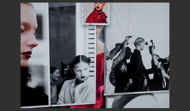 <strong>YVES SAINT LAURENT｜イヴ・サンローラン</strong>　2011年春夏『マニフェスト』