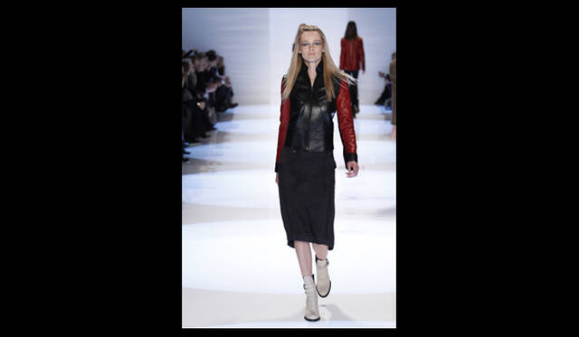 <strong>DEREK LAM｜デレク ラム</strong> 2011年秋冬コレクション速報