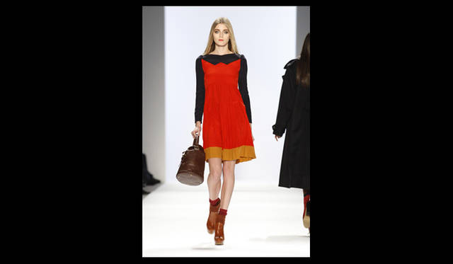 <strong>JILLSTUART｜ジル スチュアート</strong> 2011年秋冬コレクション速報