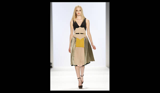 <strong>JILLSTUART｜ジル スチュアート</strong> 2011年秋冬コレクション速報