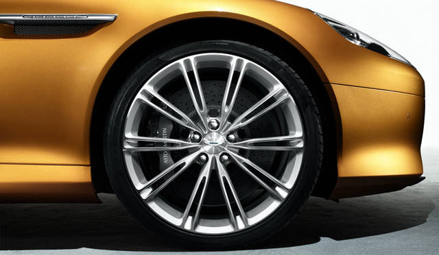 <strong>ASTON MARTIN Virage｜アストンマーティン ヴィラージュ</strong>