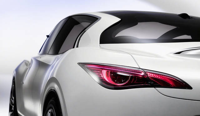 <strong>INFINITI Ethrea｜インフィニティ エセレア</strong>