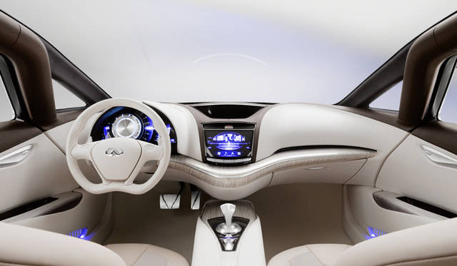 <strong>INFINITI Ethrea｜インフィニティ エセレア</strong>